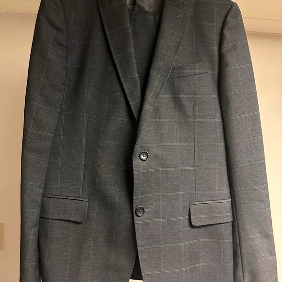 Men's Gucci Suit - Picture 1 of 6